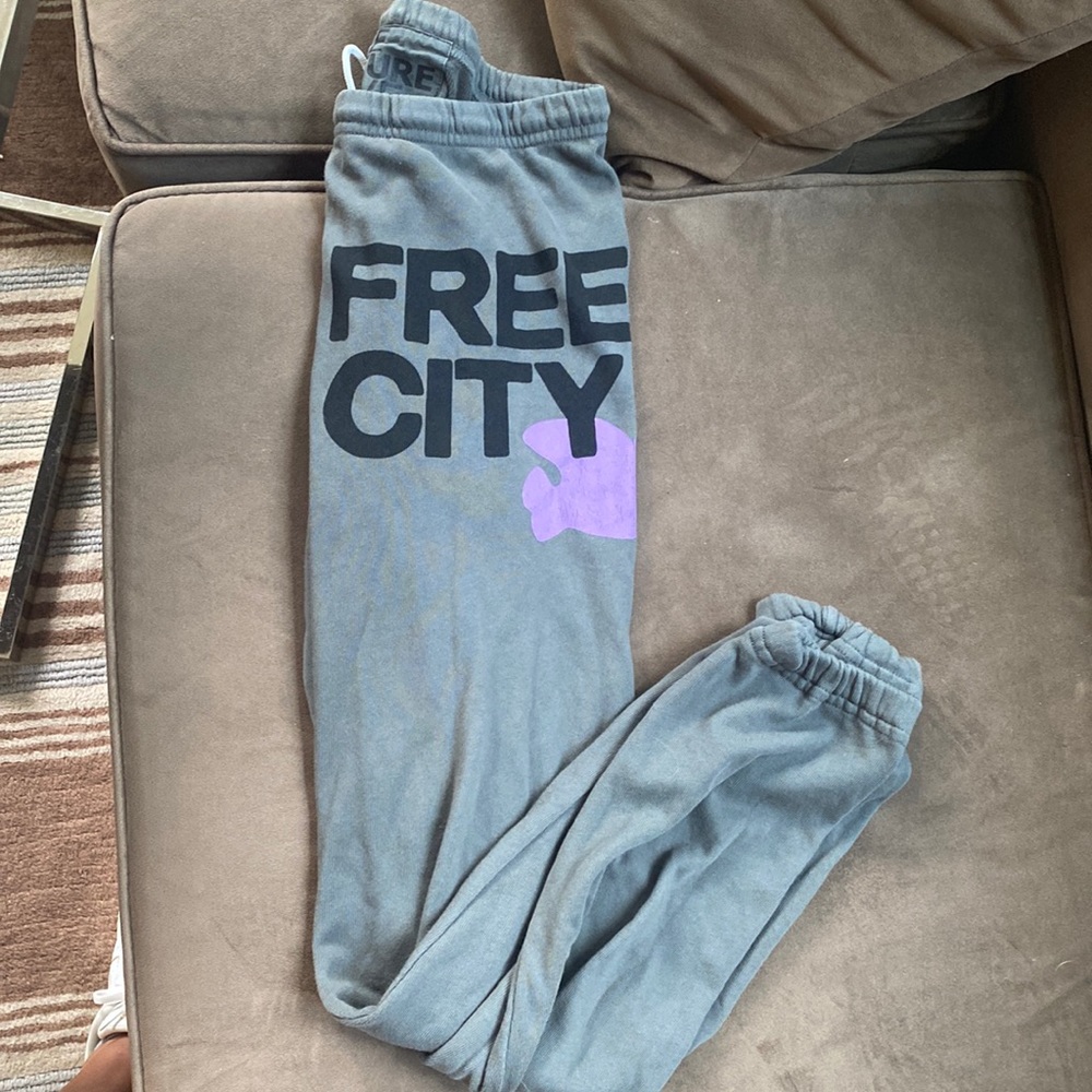 freecity Gray Joggers with Lavender Detail